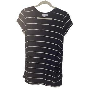 Juniper Ln Maternity top size S